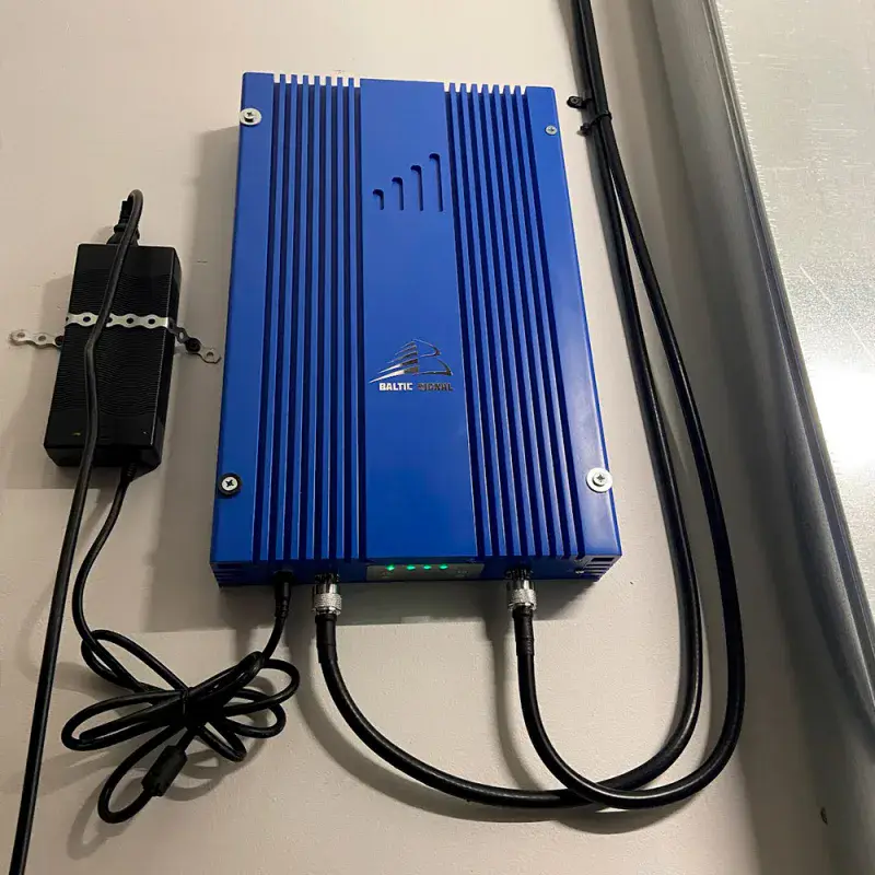Бустер GSM/LTE1800+3G+4G Baltic Signal BS-DCS/3G/4G-40-33 (40 дБ, 2000 мВт) — фото 4